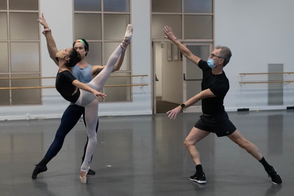 Paulo Arrais and Lia Cirio rehearsing with Jorma Elo (right). (Courtesy Brooke Trisolini/Boston Ballet)
