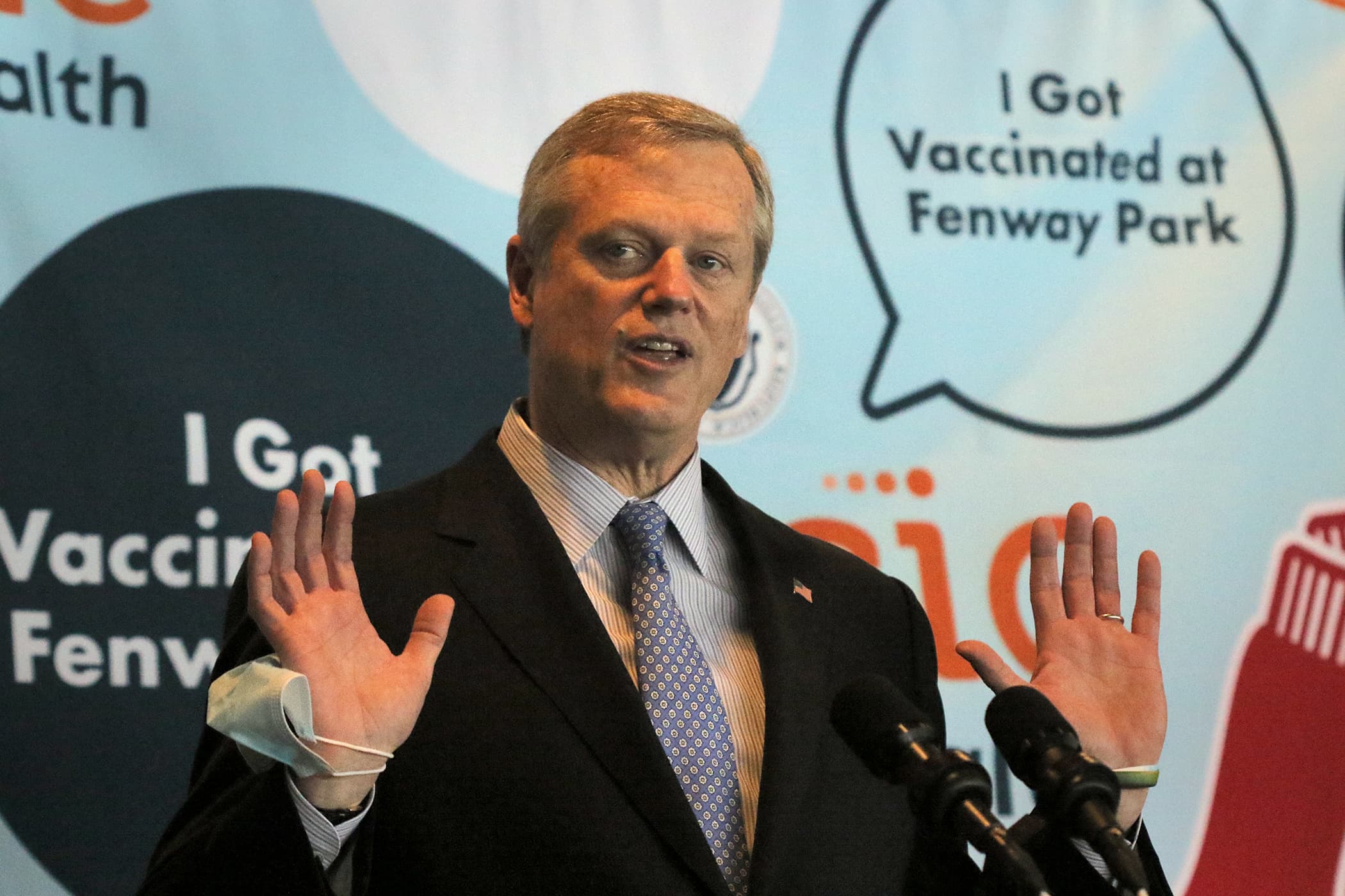 Here's a look inside the mass vaccination center opening at Fenway Park on  Monday - The Boston Globe