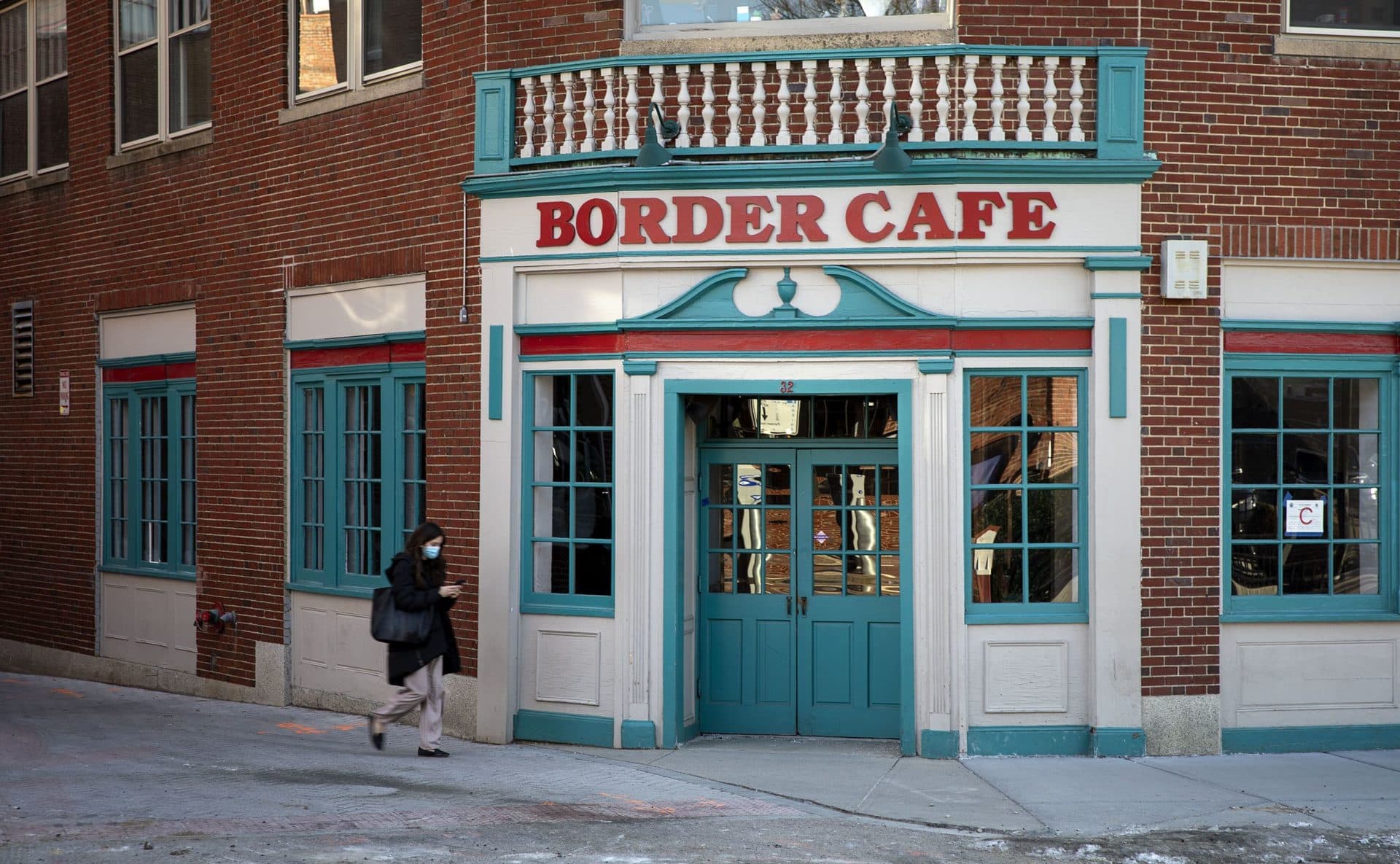 The Border Cafe on Church Street in Harvard Square.(Robin Lubbock/WBUR)