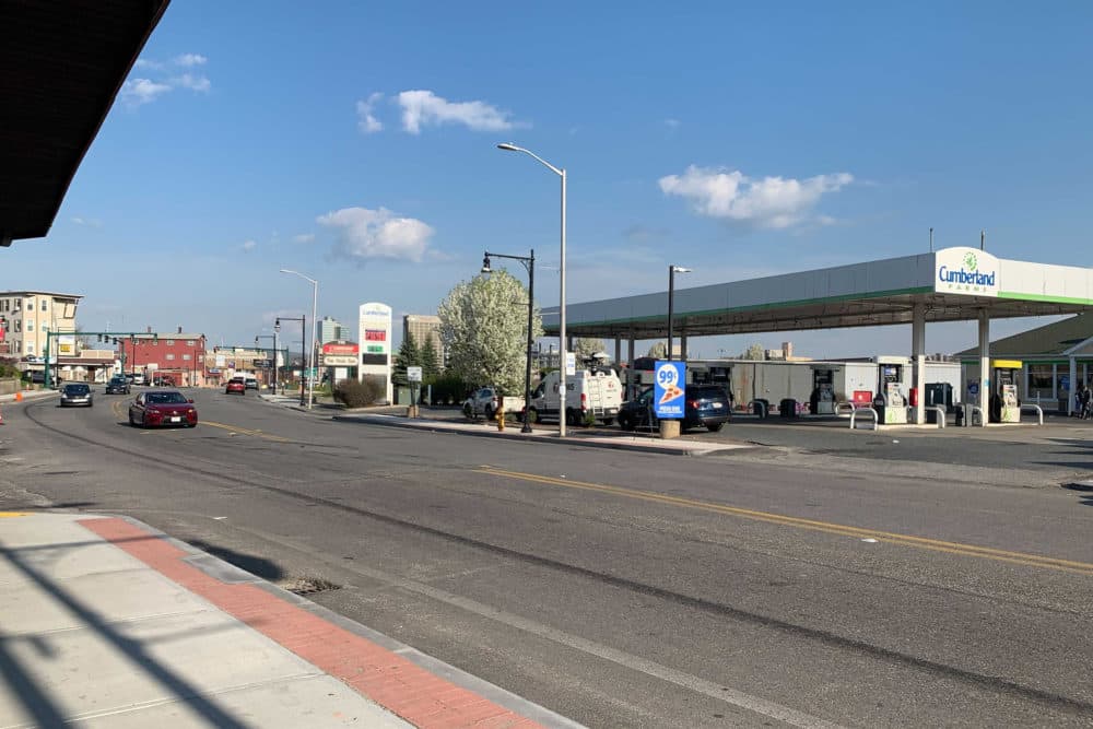 Police say they shot and killed a man who said he had a bomb on Grafton Street in Worcester near a Cumberland Farms convenience store. (Lisa Creamer/WBUR)