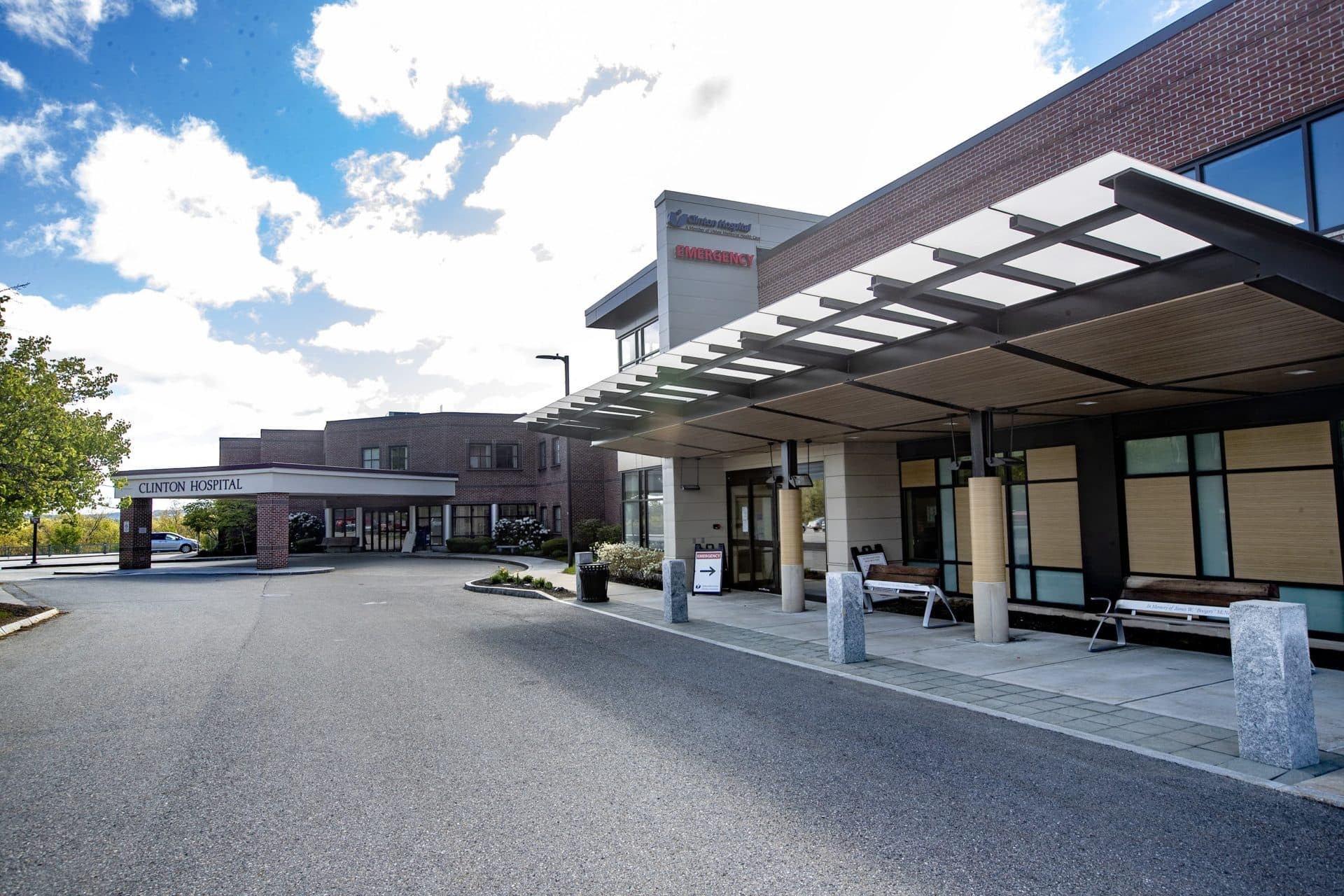 The outside of UMass Memorial Health's Clinton Hospital. (Jesse Costa/WBUR)