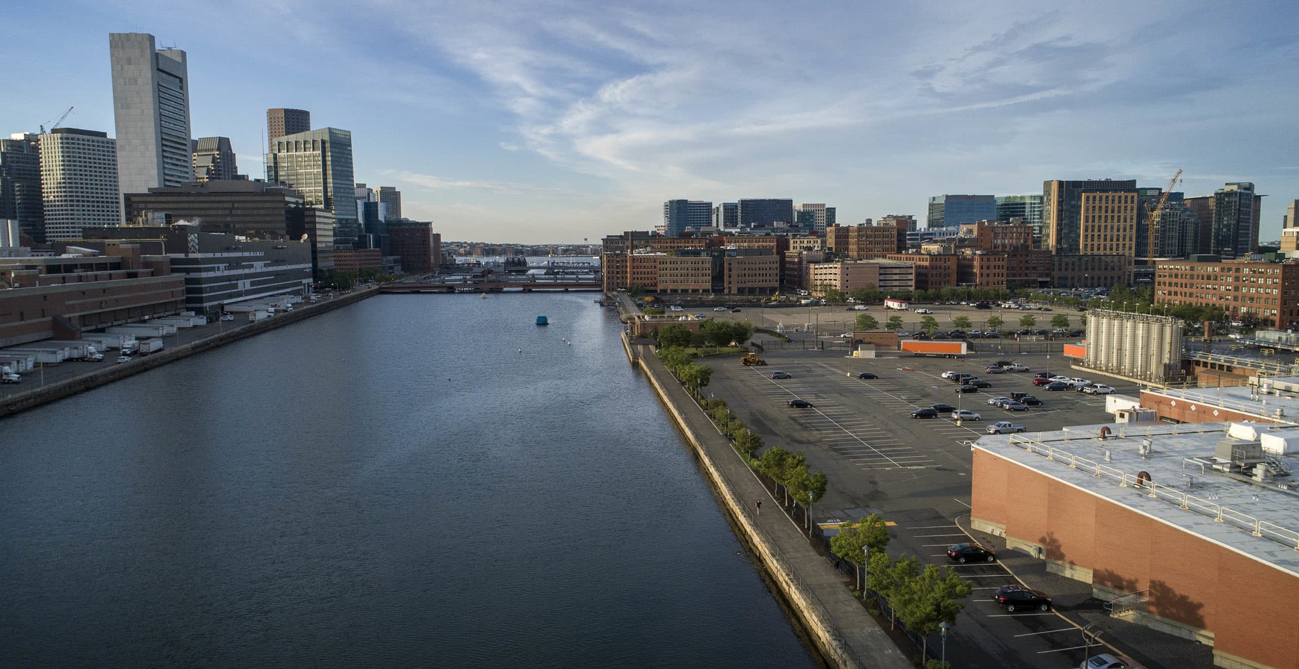 The Harborwalk along the Fort Point Channel from Gillette headquarters looking towards the Seaport. Two projects in the works will raise the Harborwalk to create a berm to hold back high water. (Robin Lubbock/WBUR)