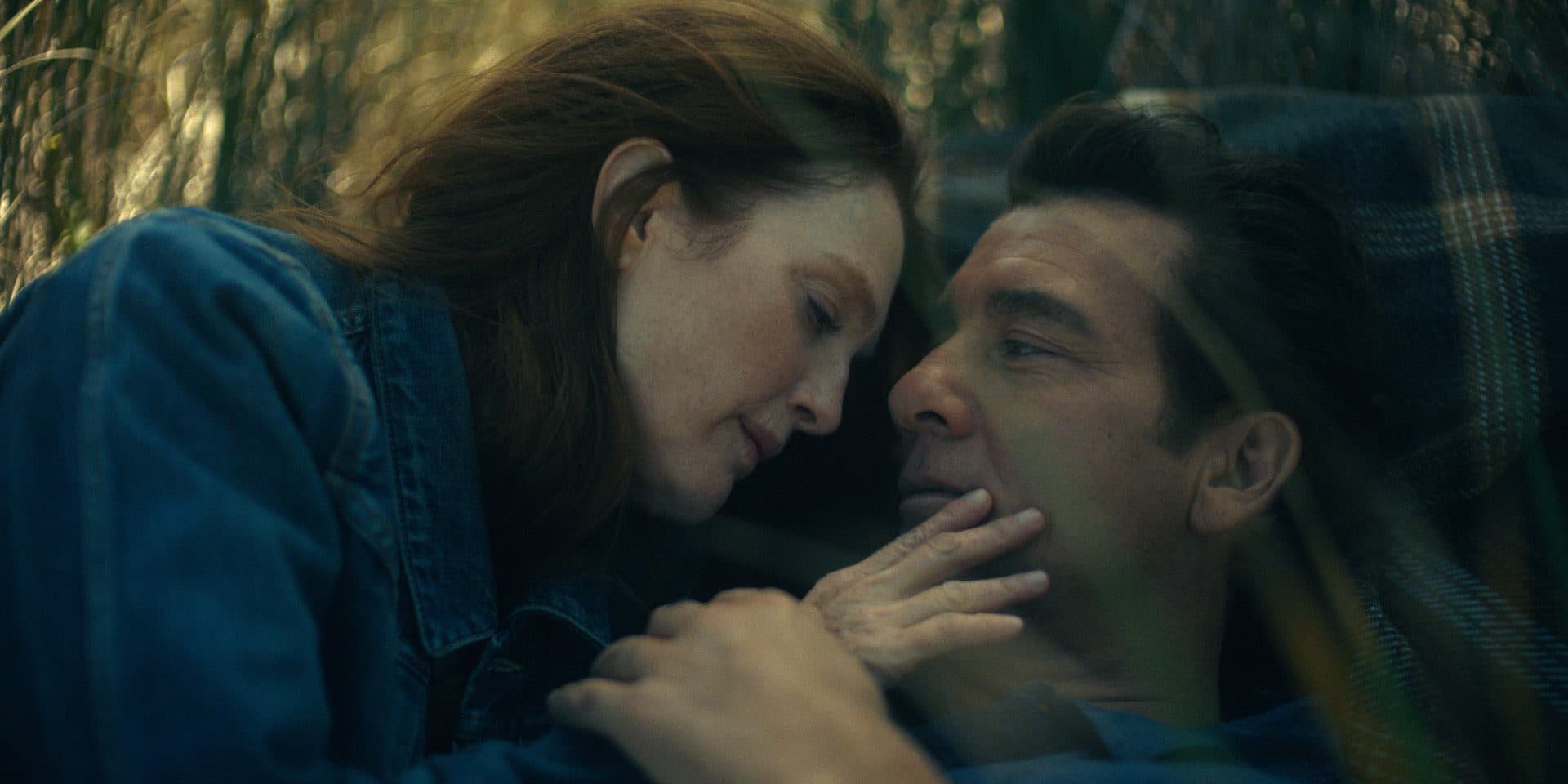 Julianne Moore and Clive Owen in episode one of &quot;Lisey's Story.&quot; (Courtesy Apple TV+)