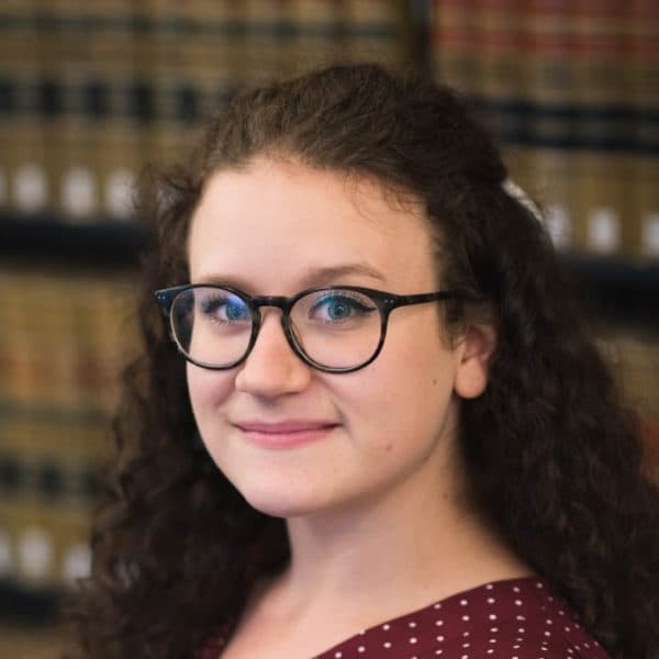 Headshot of Mackenzie Darling