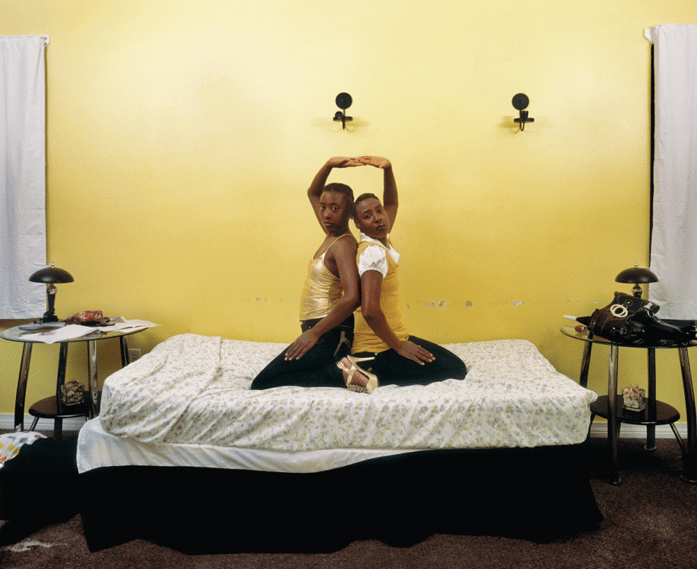 Deana Lawson, &quot;Roxie and Raquel, New Orleans, Louisiana,&quot; 2010. (Courtesy the artist; Sikkema Jenkins &amp; Co., New York; and Rhona Hoffman Gallery, Chicago)