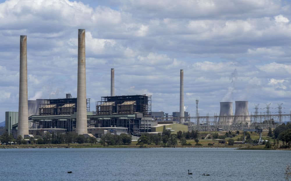 Liddell Power Station, left, and Bayswater Power Station, right, coal-powered thermal power stations near Muswellbrook in the Hunter Valley, Australia, on Nov. 2, 2021. (Mark Baker/AP)