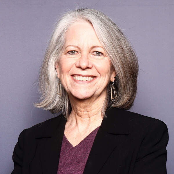 Headshot of Lisa White