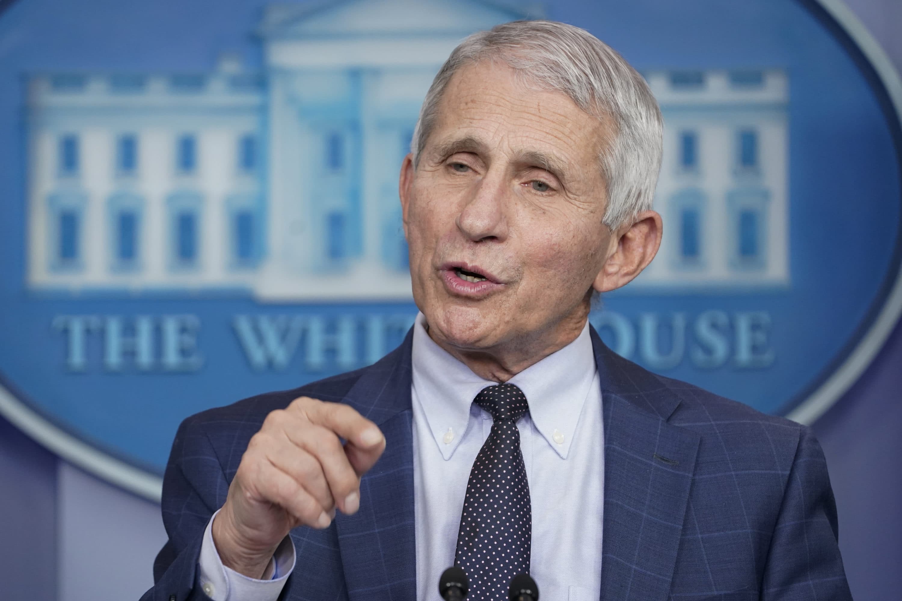 Dr. Anthony Fauci weighs in on holiday risks, vaccines and testing as omicron surge continues