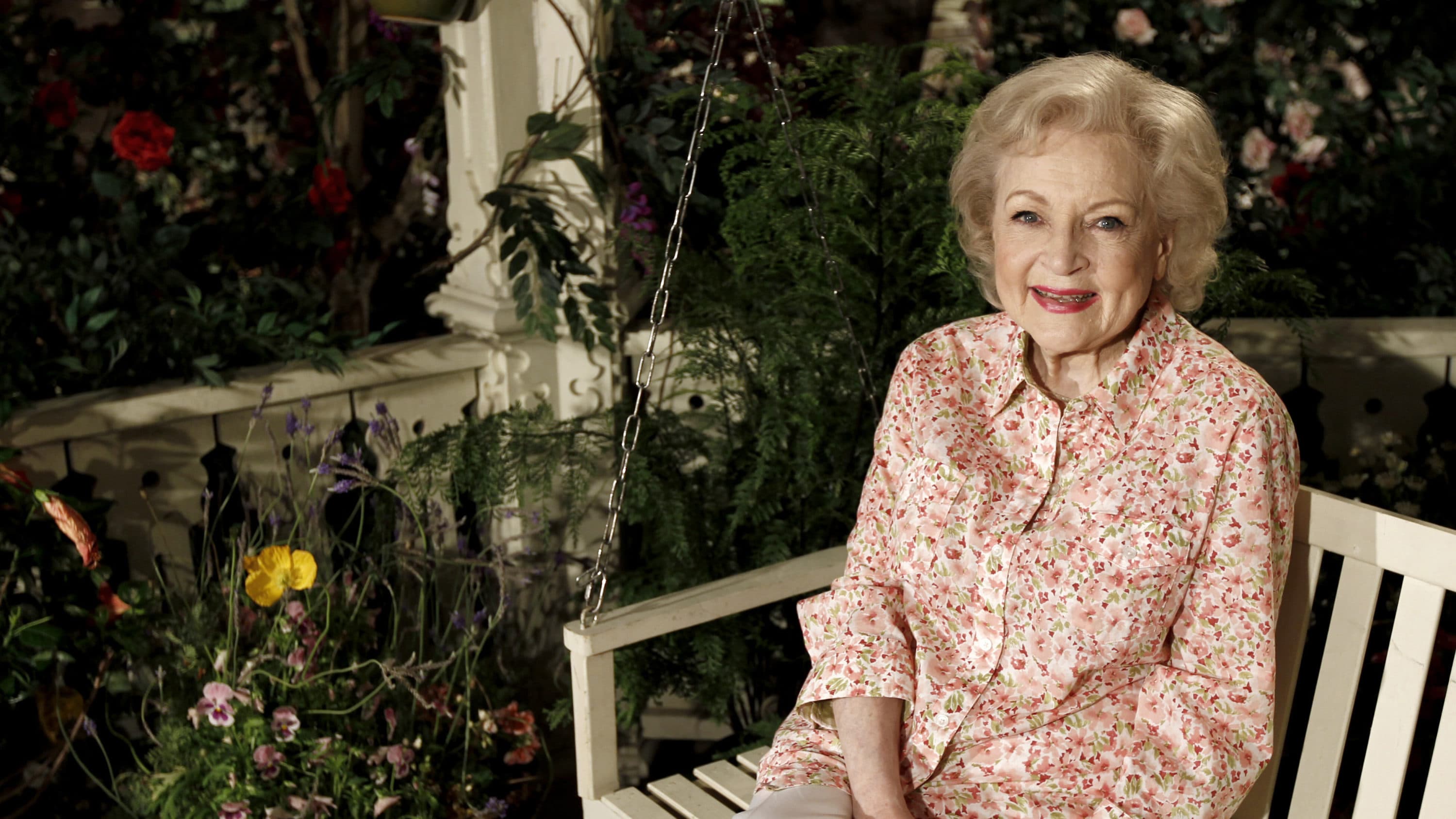 Actress Betty White poses for a portrait on the set of the television show "Hot in Cleveland" in Studio City section of Los Angeles on Wednesday, June 9, 2010. (Matt Sayles/AP)