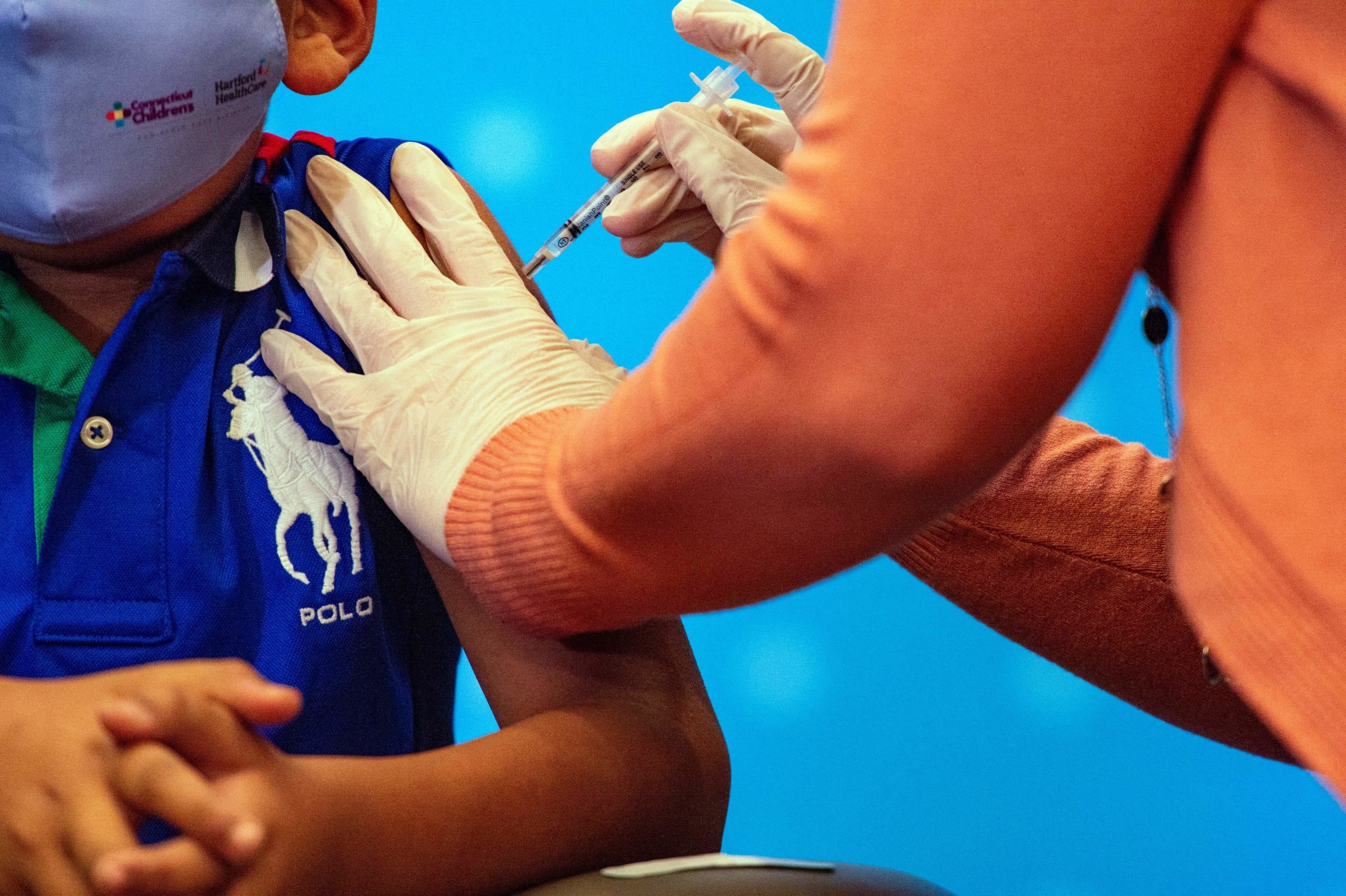 Kids afraid of getting shots? Here are 3 easy ways for parents to help them