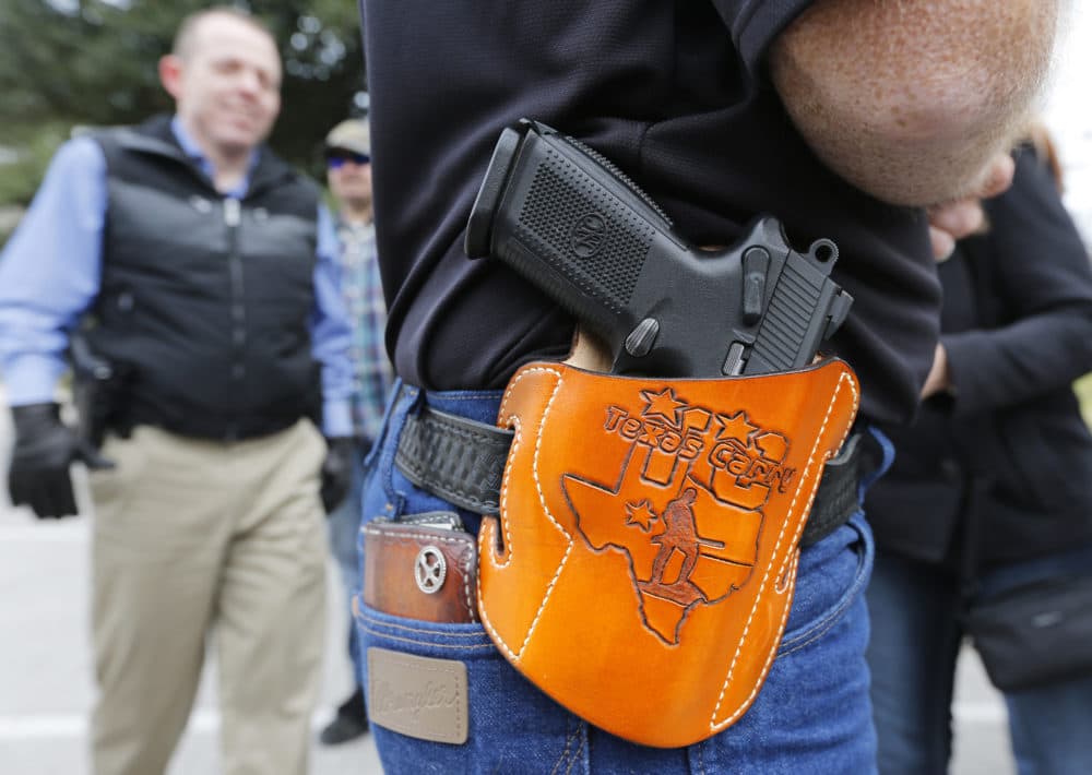 2nd Amendment activists at an open carry rally at the Texas state capitol on Jan. 1, 2016 in Austin, Texas. (Erich Schlegel/Getty Images)