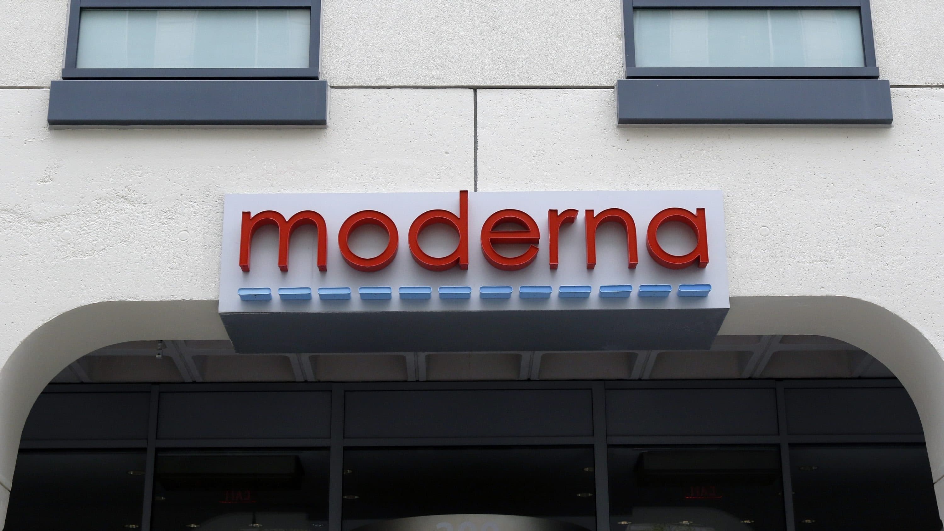 In the race for a children’s COVID-19 vaccine, Moderna is pushing ahead