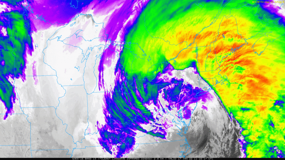 Intense low pressure moves north from the mid-Atlantic on Monday morning. (Courtesy COD Weather)