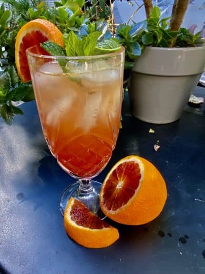 Los Angeles Rams blood orange and mint mocktail/cocktail. (Kathy Gunst)