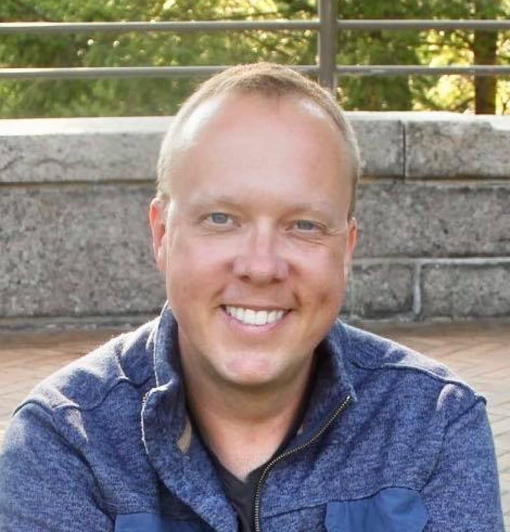 Headshot of Jason Prokowiew