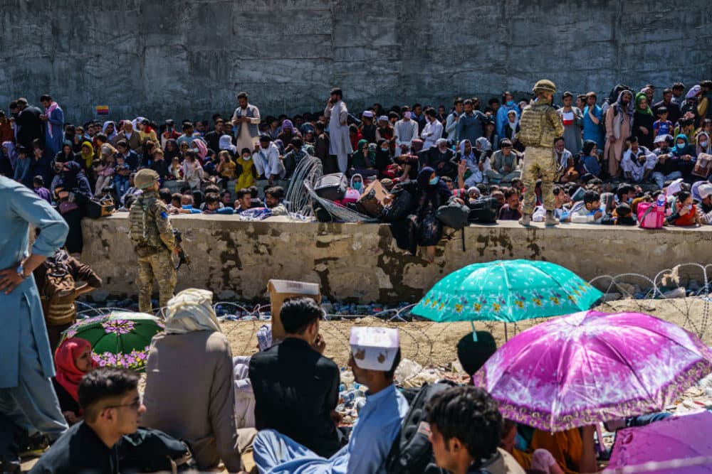 Inside Abbey Gate, British and American security forces maintain order amongst the Afghan evacuees waiting to leave, in Kabul, Afghanistan, Wednesday, Aug. 25, 2021. (Marcus Yam/ Los Angeles Times via Getty)