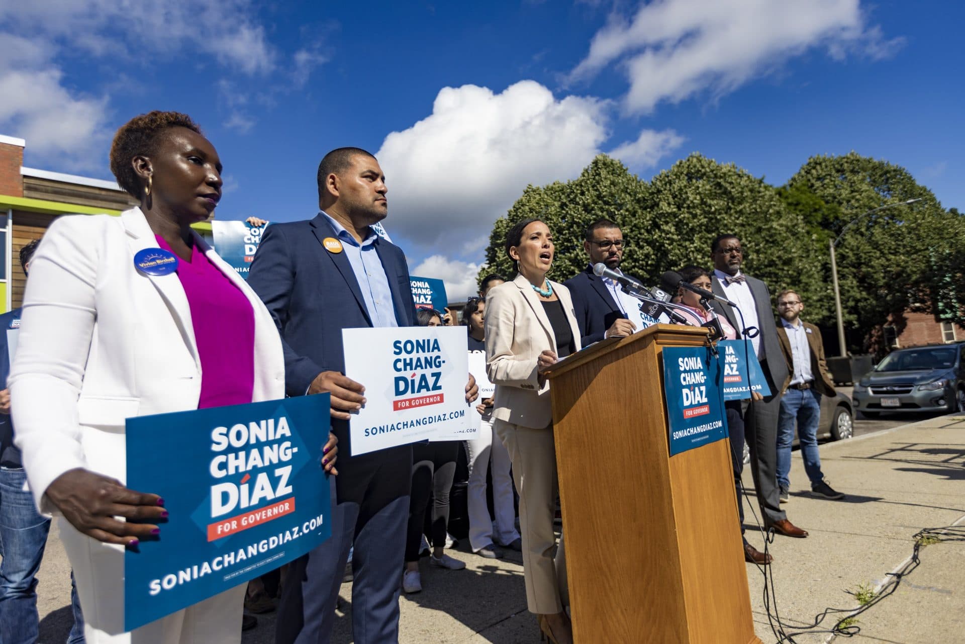 Sonia Chang-Diaz announces she will no longer campaign for Governor of Massachusetts at a press conference in Jamaica Plain. (Jesse Costa/WBUR)