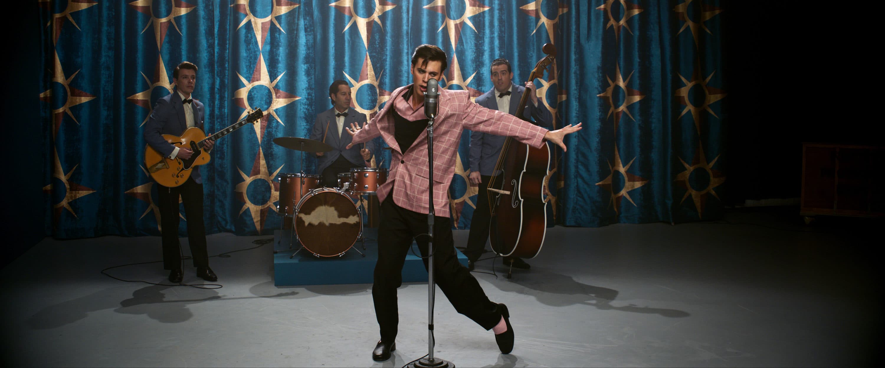 Austin Butler as Elvis in Baz Luhrmann's &quot;Elvis.&quot; (Courtesy Warner Bros. Pictures)