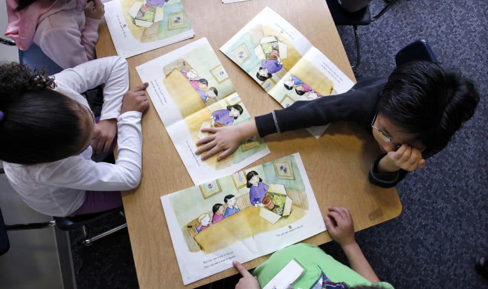 Campbell Hill Elementary kindergarten students work on reading skills in Washington. (Elaine Thompson/AP)