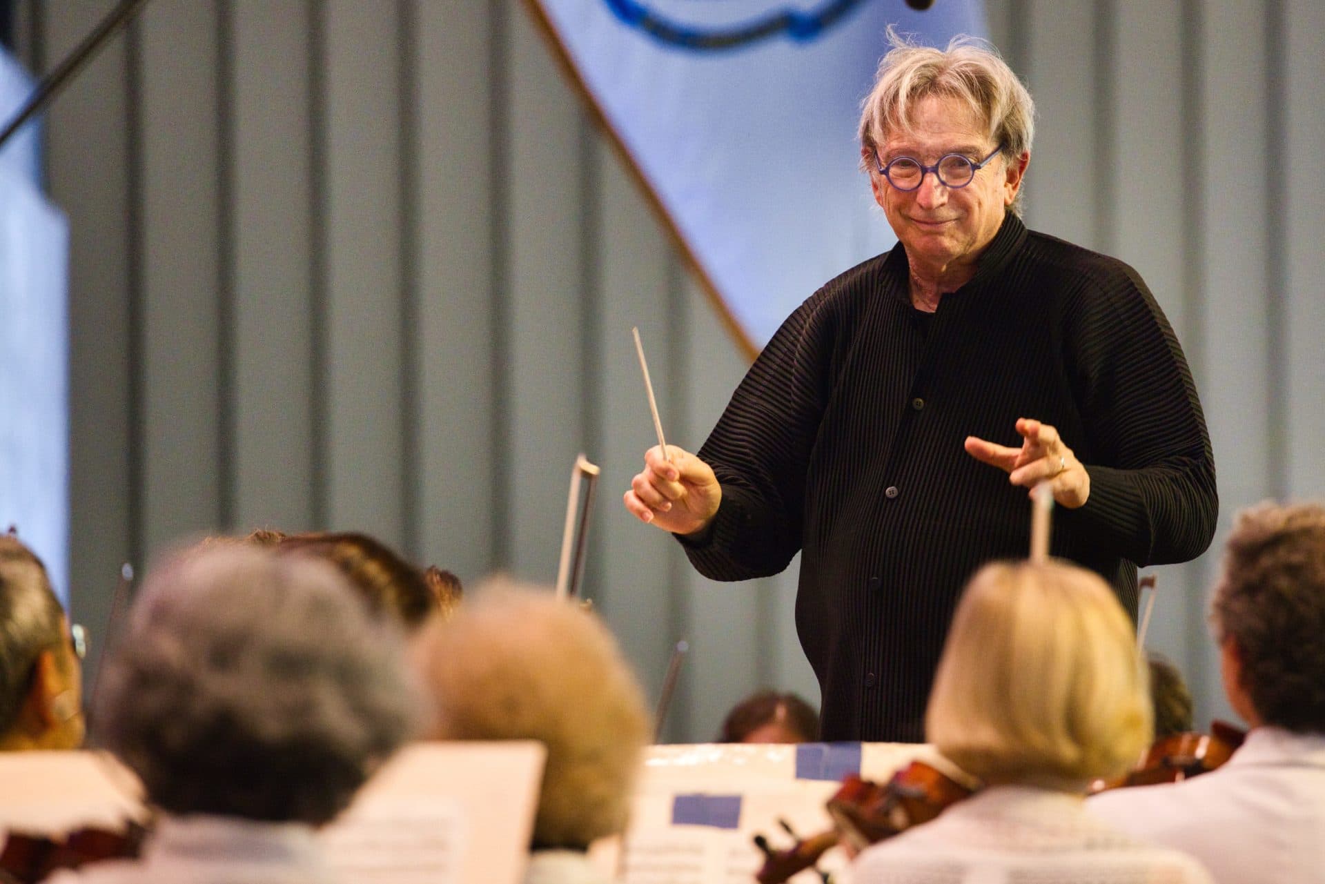 Michael Tilson Thomas conducts the BSO during a performance of Beethoven's Symphony No. 9. (Courtesy Hilary Scott)