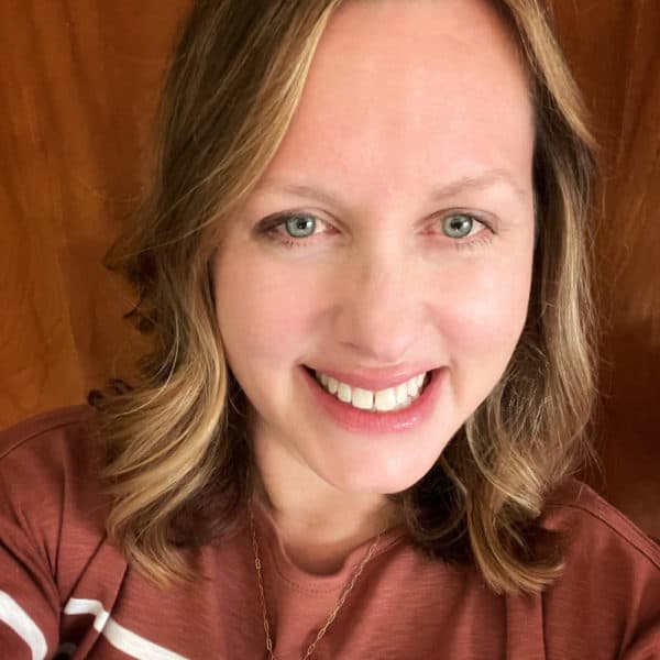 Headshot of Kimberly Hensle Lowrance