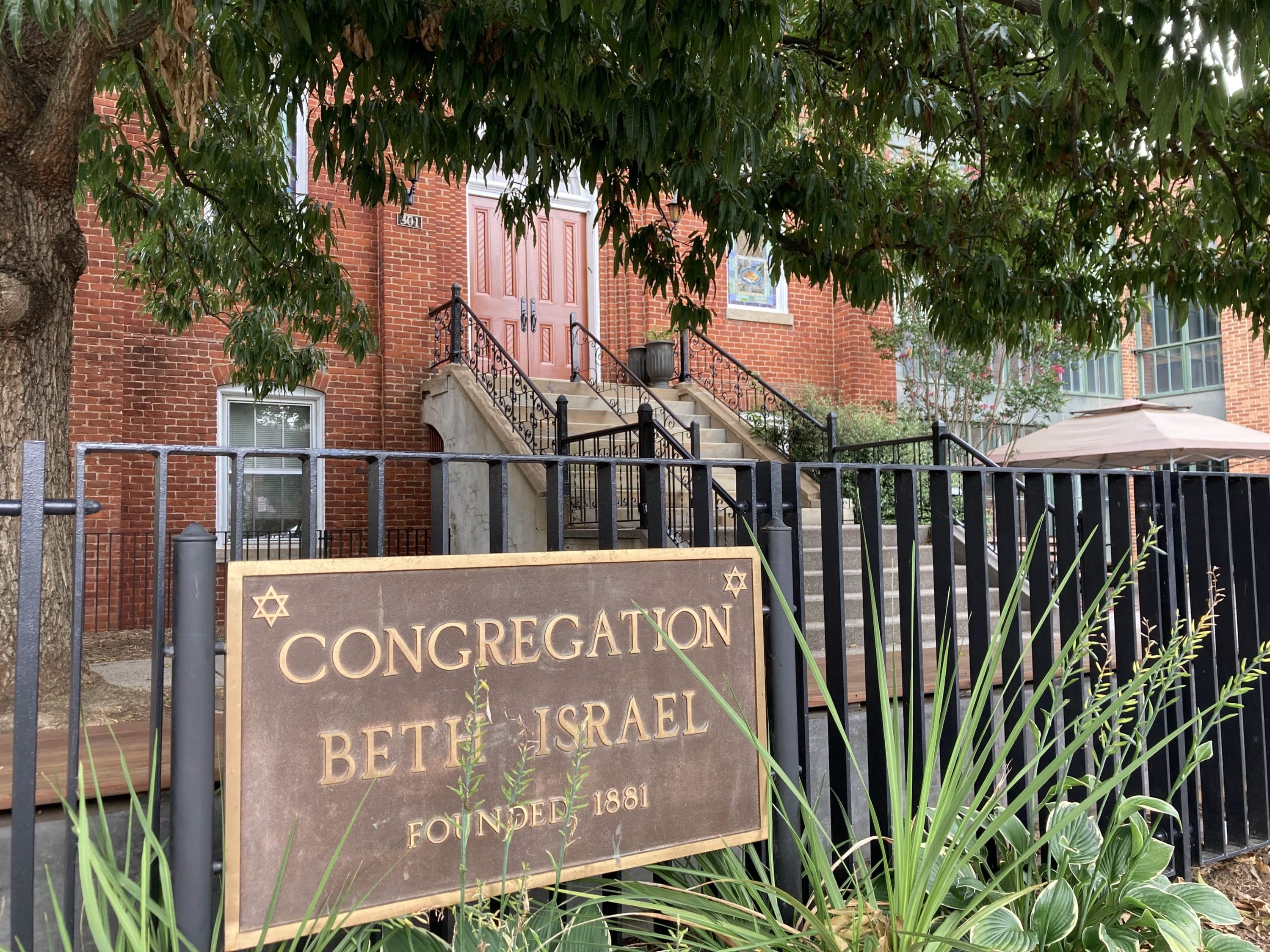 Charlottesville’s Jewish community uses dialogue to combat white hate, 5 years after Unite the Right