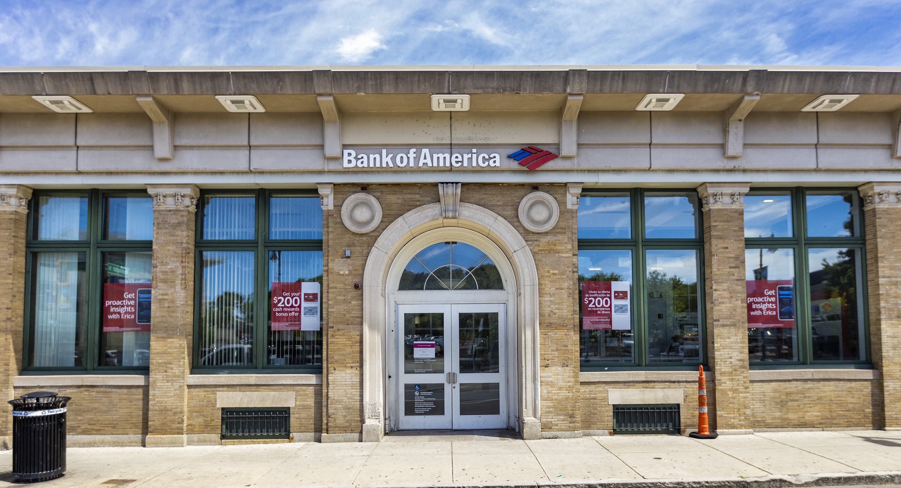 Banks saw opportunity during COVID, permanently shuttering 230 branches