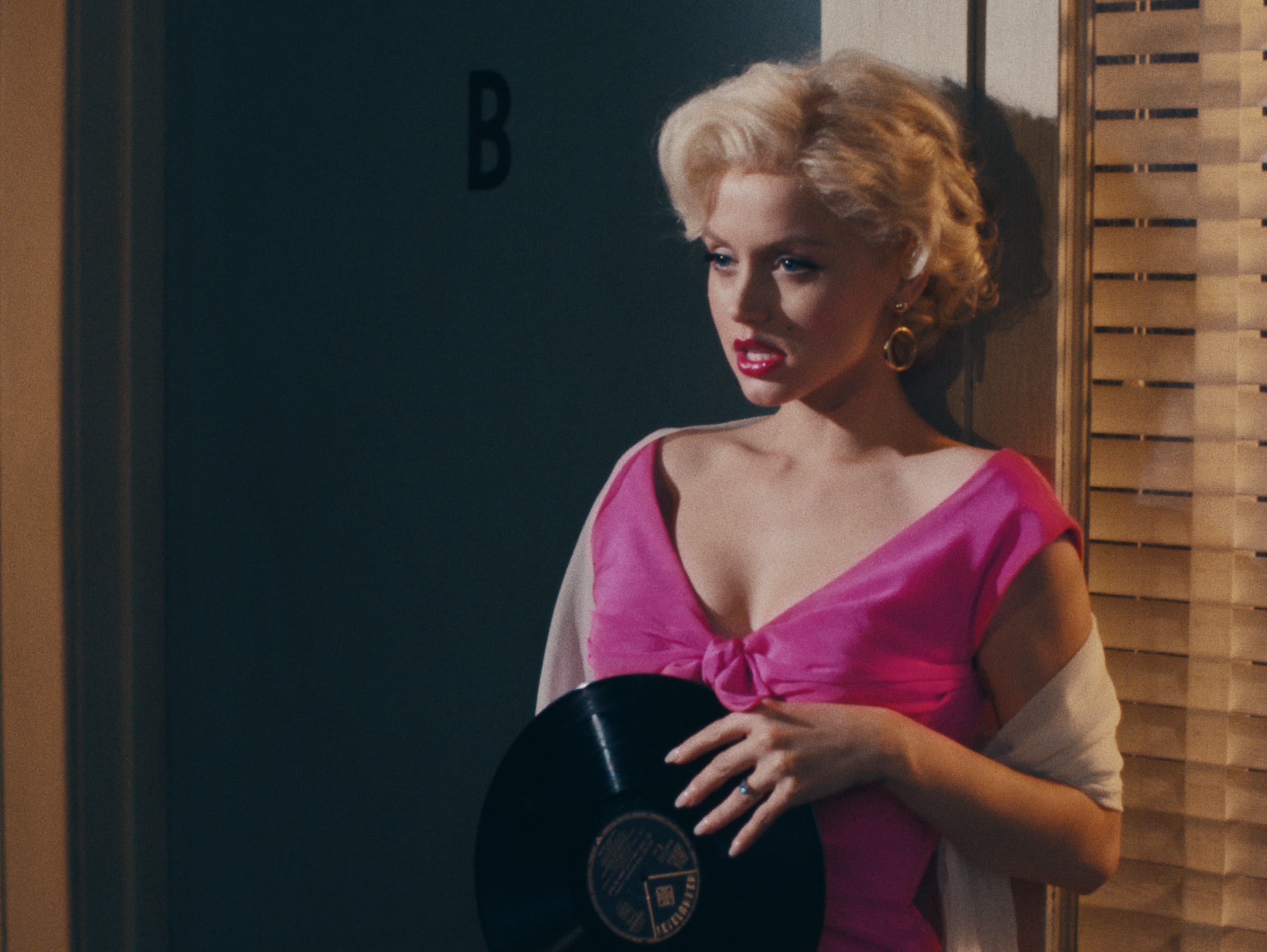 Ana de Armas as Marilyn Monroe in &quot;Blonde.&quot; (Courtesy Netflix)