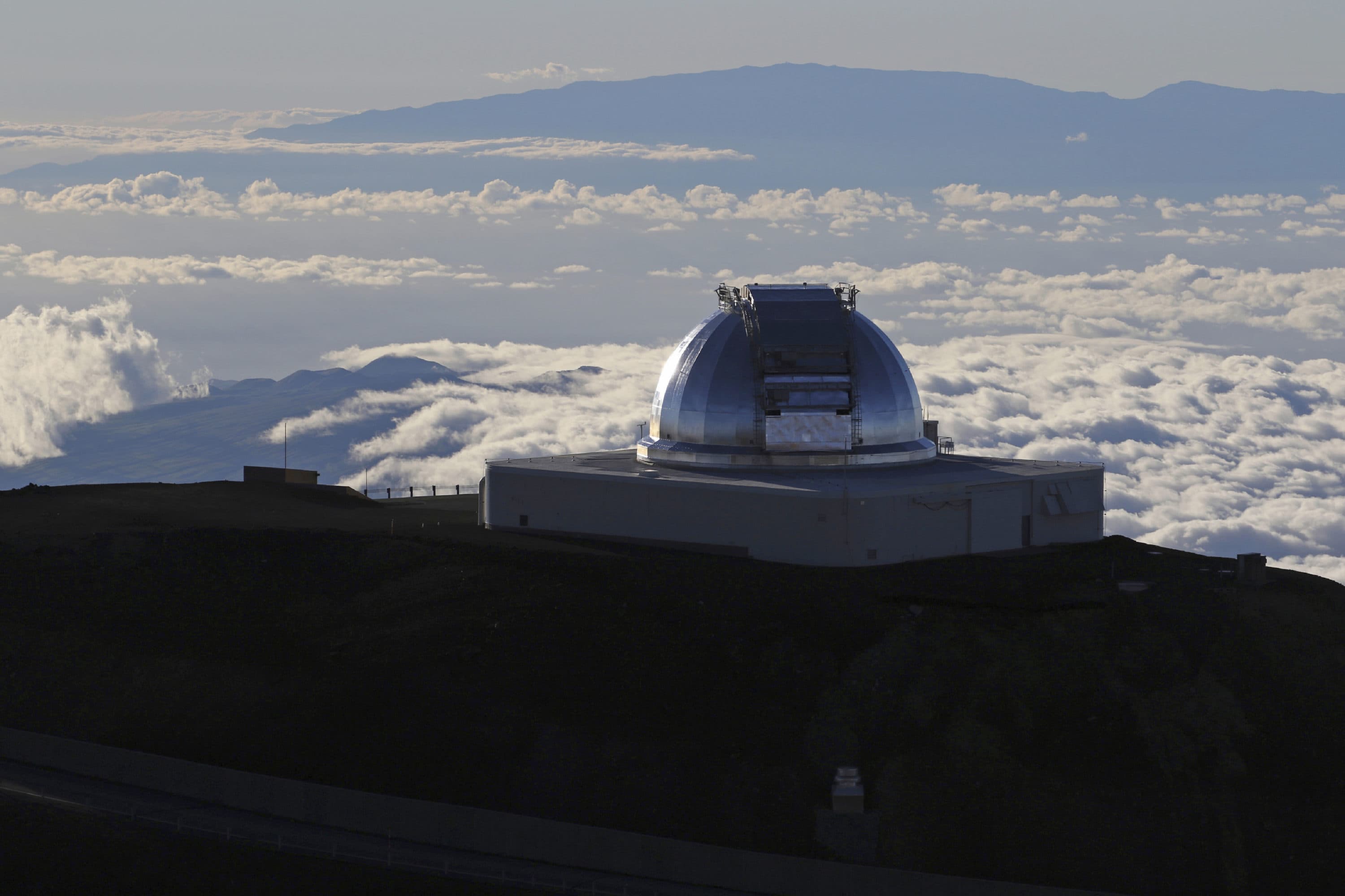 This July 14, 2019 image shows a telescope at the summit of Mauna Kea, Hawaii's highest mountain.  (Caleb Jones/AFP)