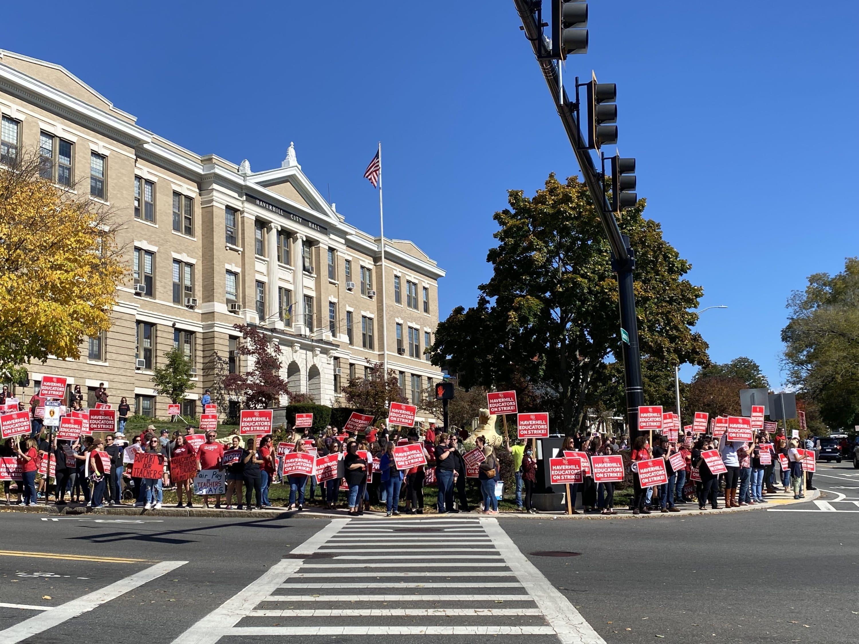 Haverhill teachers union rally