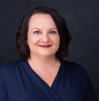 Headshot of Maria Flynn