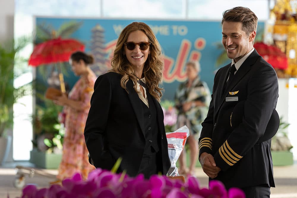 Still from "Ticket To Paradise." (Courtesy Universal Pictures)