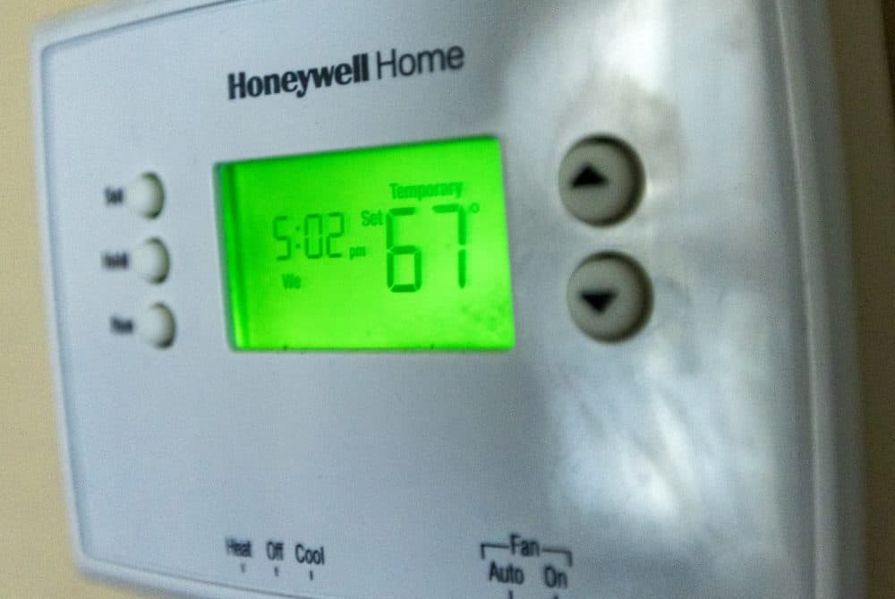 A thermostat in a home. (Jesse Costa/WBUR)