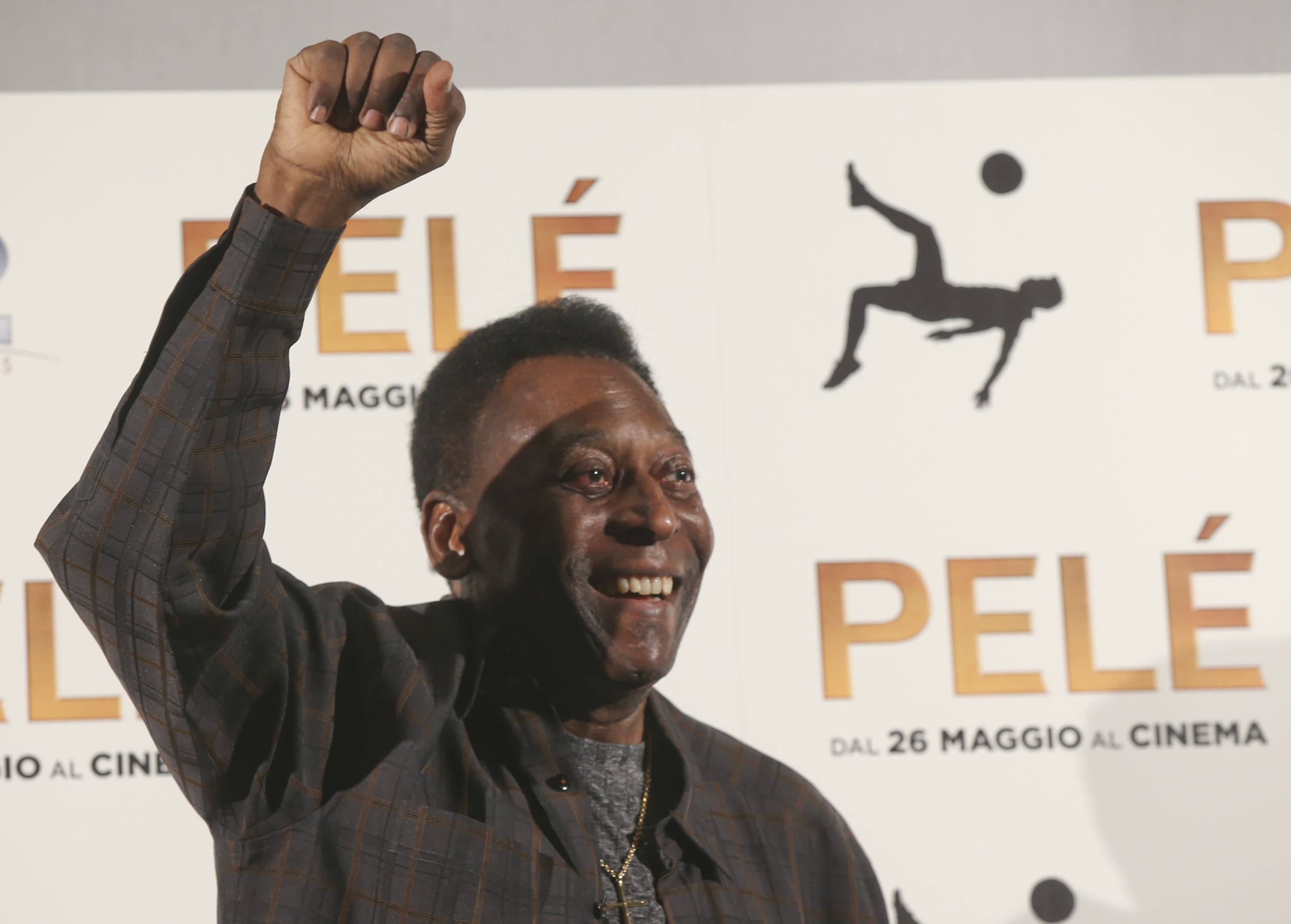 Brazil soccer superstar Pelé has died : NPR