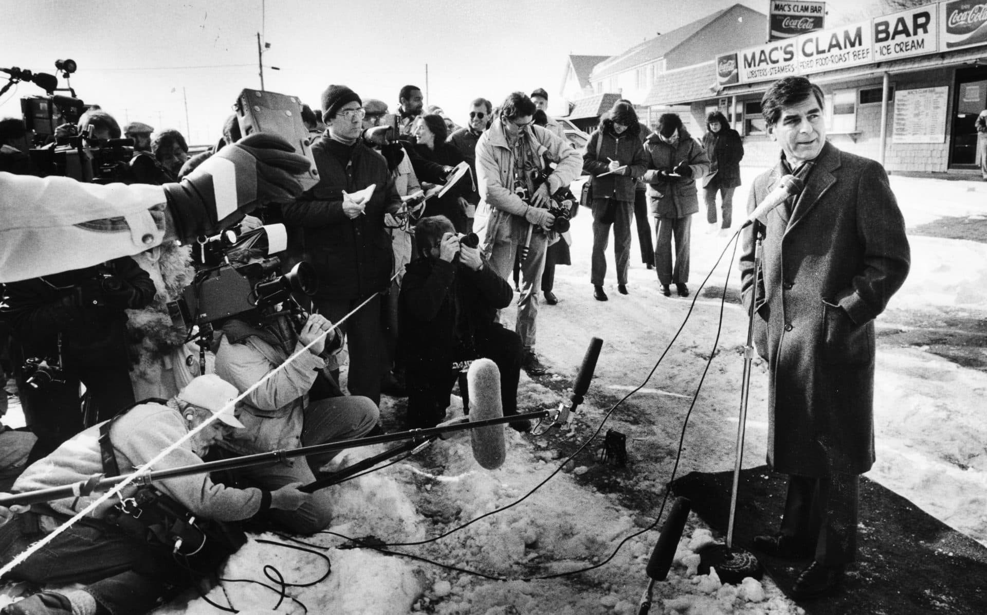 Mike Dukakis holds a press conference in front of Mac's Clam Bar in Seabrook, N.H. in 1988. (Barry Chin/The Boston Globe via Getty Images)