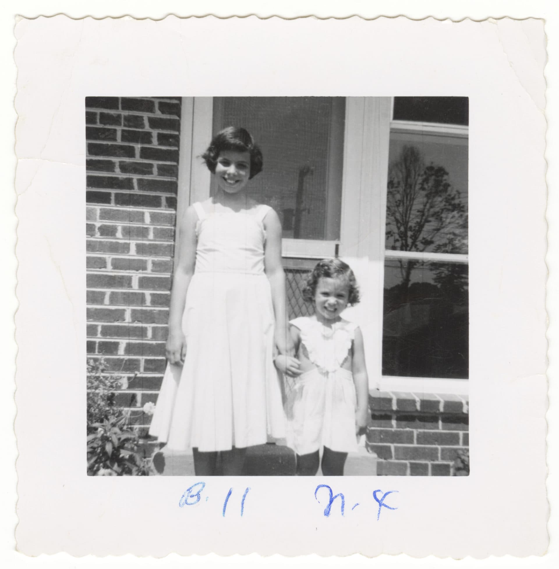 Nan Goldin and her sister Barbara. (Courtesy NEON)