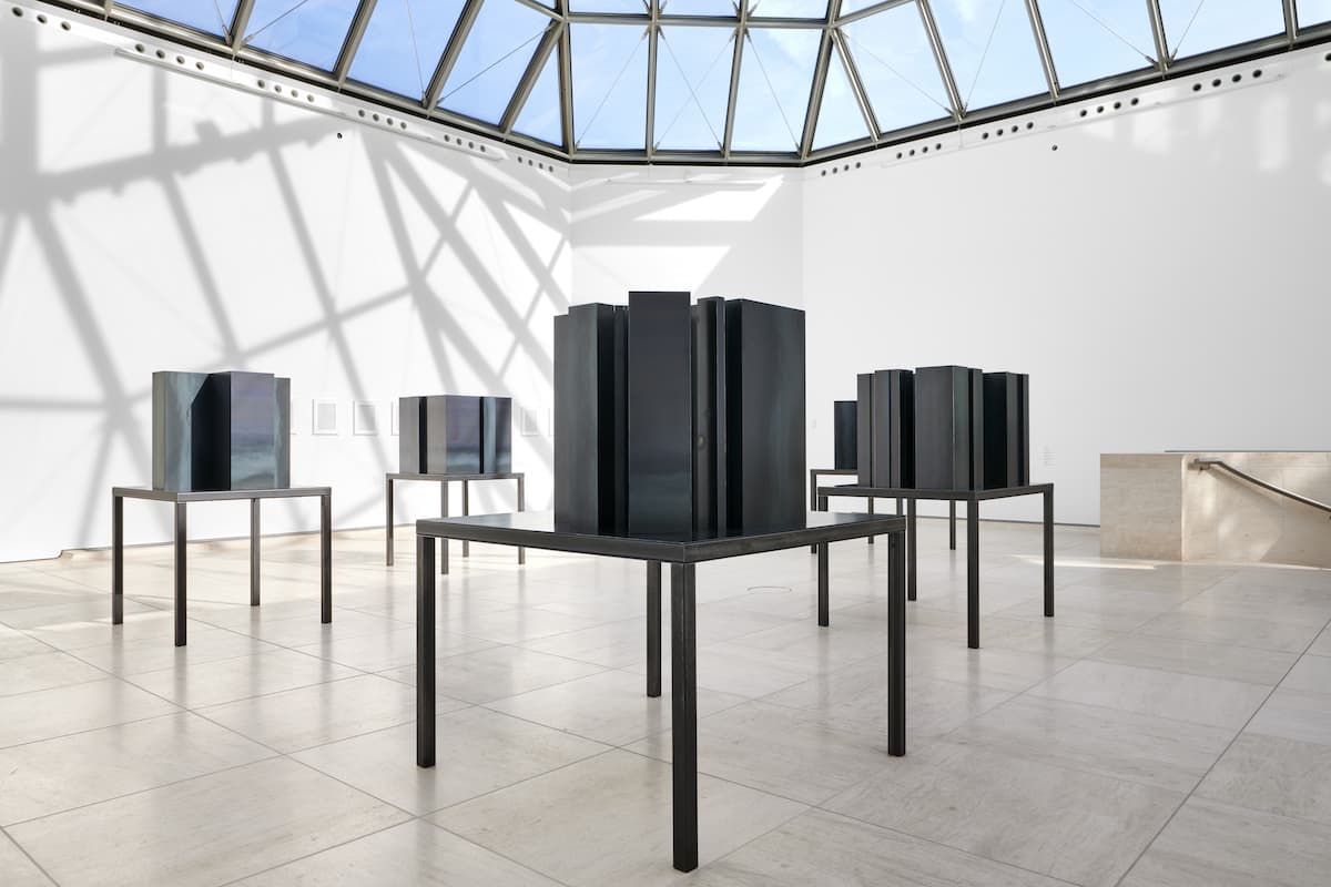 "Sung Tieu: Civic Floor," Mudam, Luxembourg, 2022. (Courtesy Mudam, Luxembourg, MIT List Visual Arts Center, Mareike Tocha and the artist)