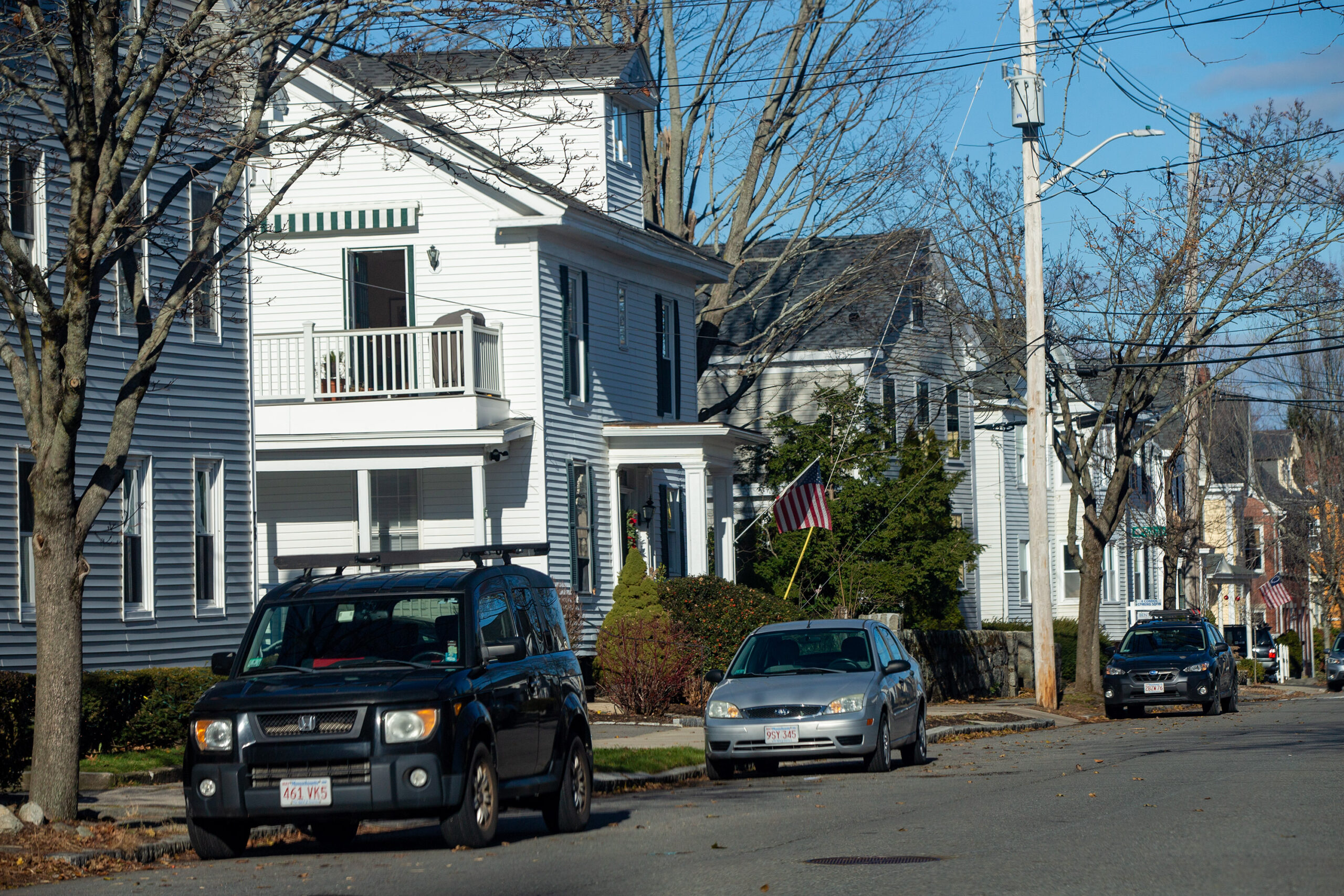 Houses along Bromfield Street in Newburyport. (Jesse Costa/WBUR)
