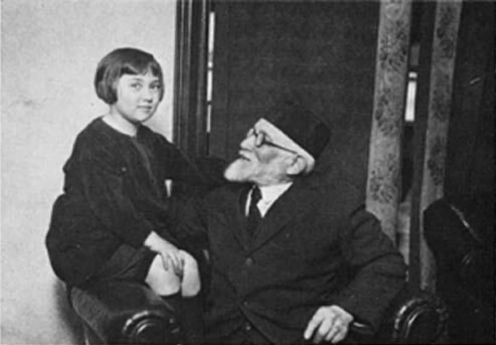 Bella Abzug as a child with her grandfather, Wolf Tanklefsky. (Courtesy Liz and Eve Abzug) 