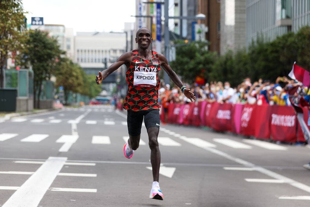 Eliud Kipchoge of Team Kenya celebrates after winning the gold medal in the Men's Marathon Final on day sixteen of the Tokyo 2020 Olympic Games at Sapporo Odori Park on August 08, 2021 in Sapporo, Japan. (Lintao Zhang/Getty Images)