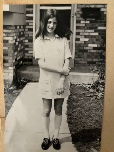 The author in the 1970s outside her childhood home in Virginia. (Courtesy Sharon Brody)