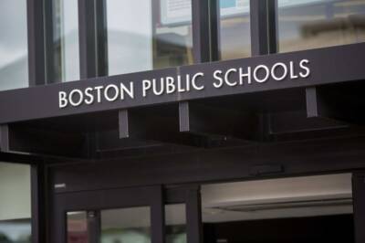 With new program, Boston to ensure AI literacy in public high schools