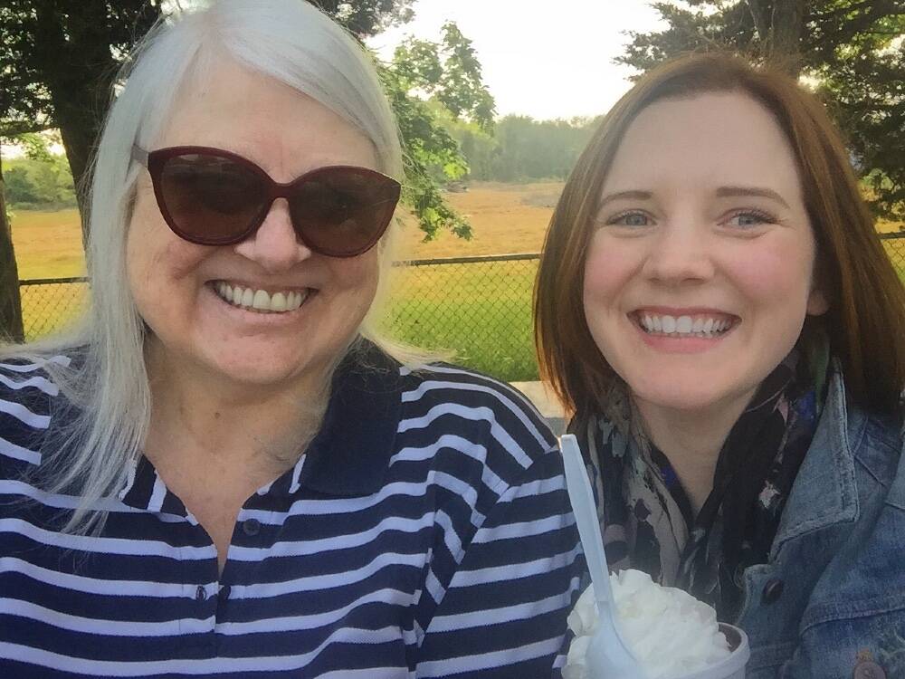 The author and her mother, in 2016. (Courtesy Kat Read)