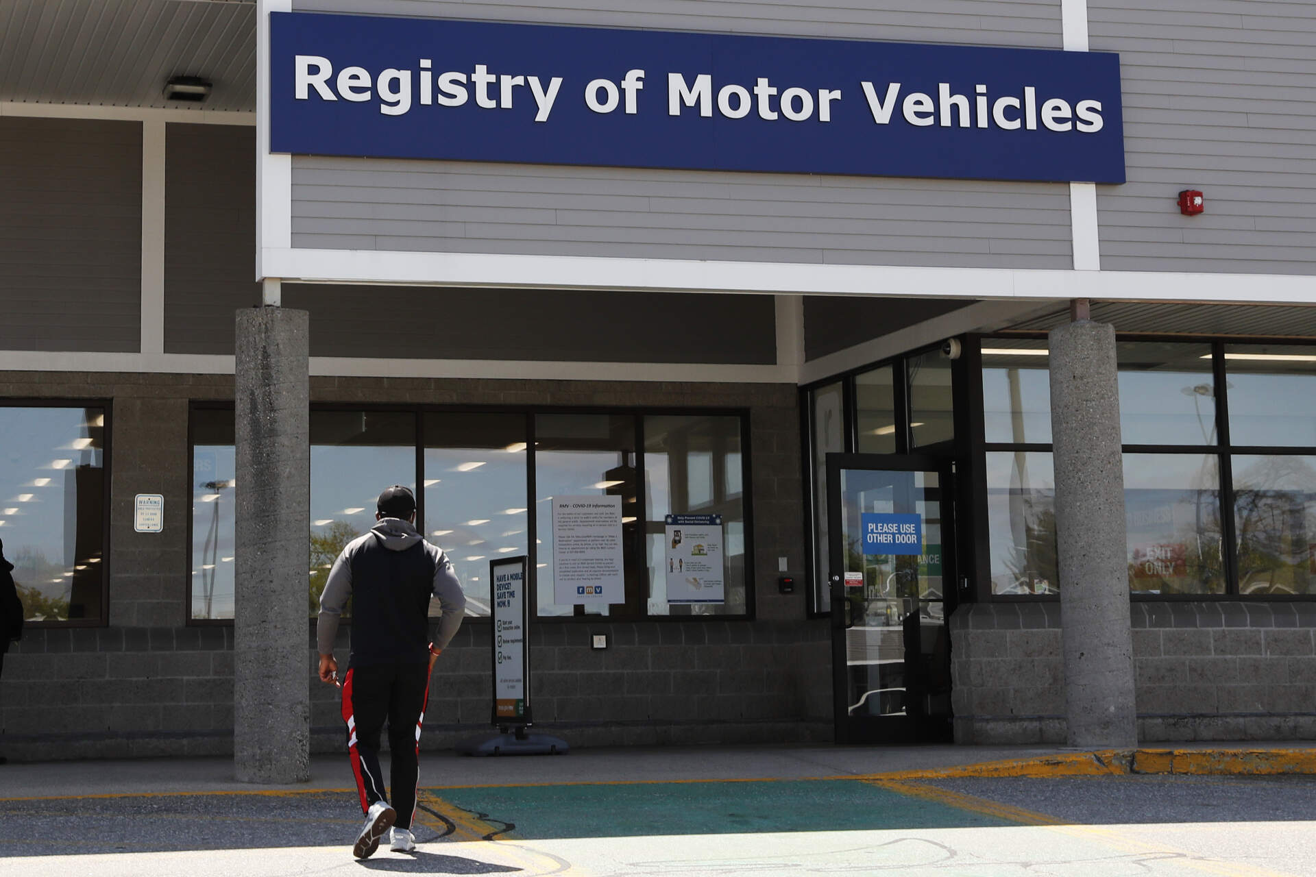 Rmv The RMV is getting ready for the new Mass. driver's license law. Here's ...
