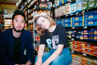 Indie-pop duo hex gf bands together against the world on debut album