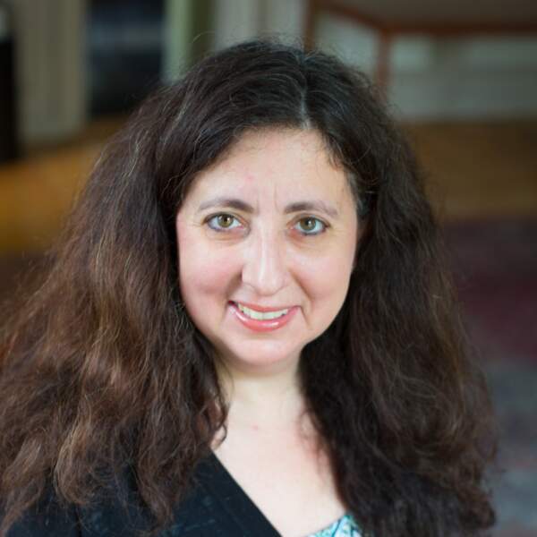 Headshot of Jane Rosenzweig