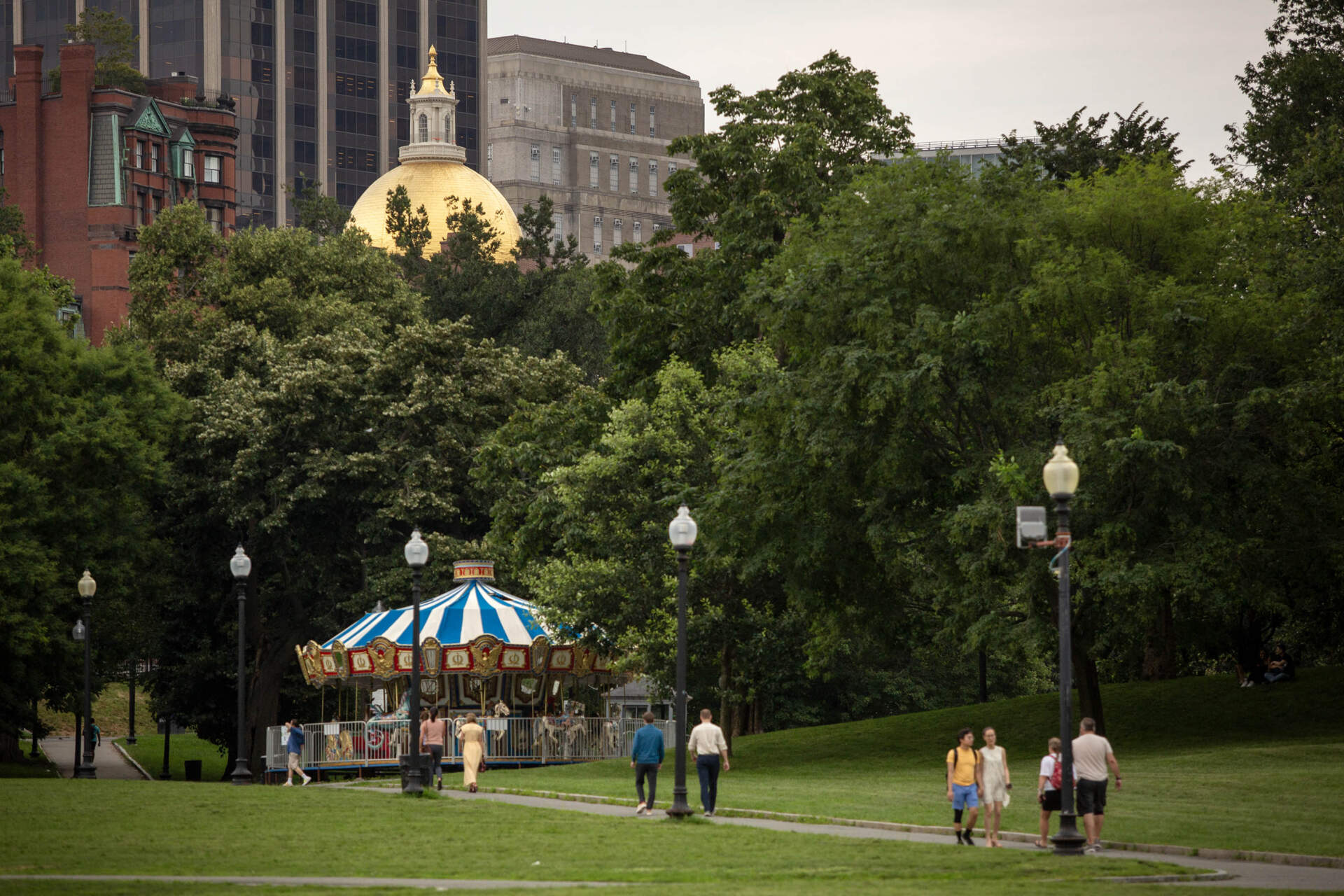 Beacon Hill, Boston - What to see, location, State House