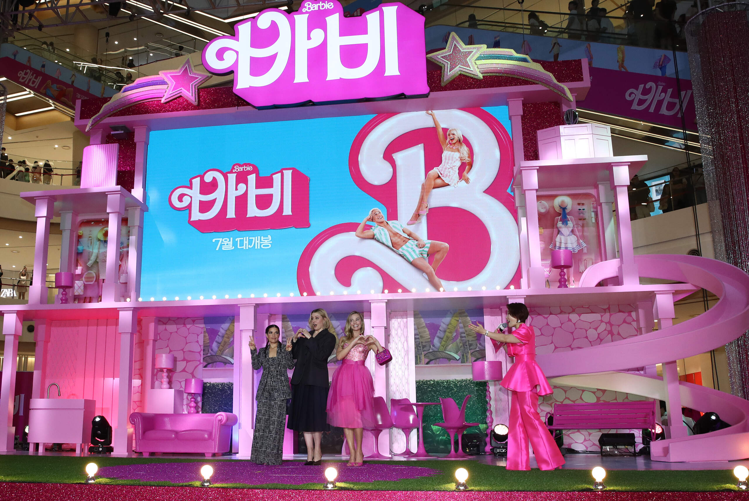 America Ferrera, Greta Gerwig and Margot Robbie attend the Seoul Premiere of "Barbie" on July 02, 2023 in Seoul, South Korea. (Chung Sung-Jun/Getty Images)
