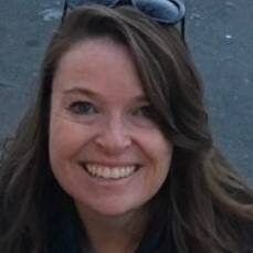 Headshot of Stacey Curran