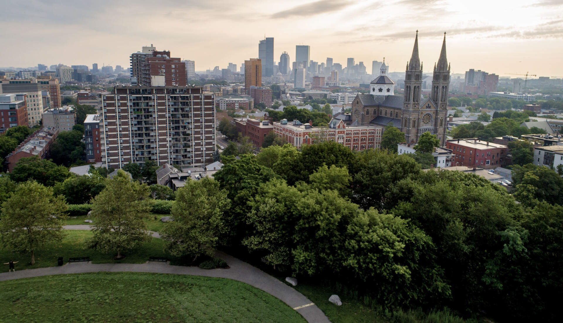 Looking northeast from Mission Hill toward downtown Boston. (Robin Lubbock/WBUR)